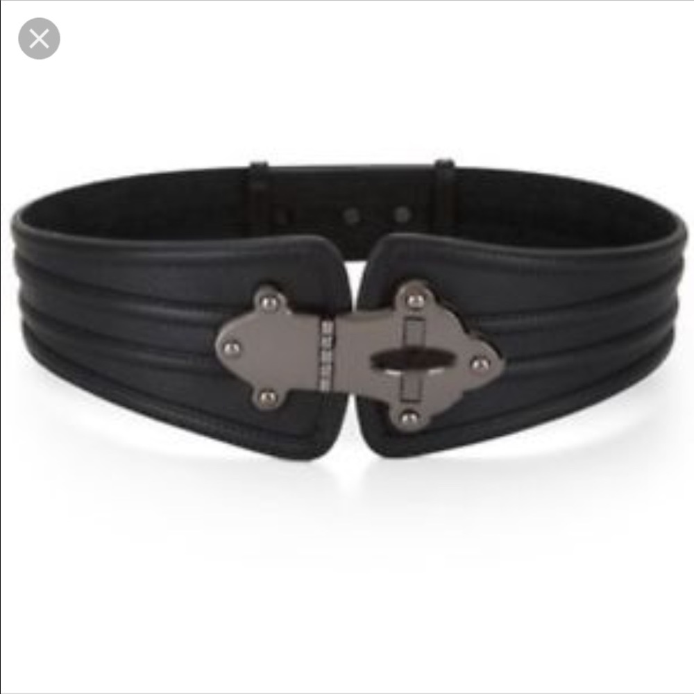 Corset style lock BCBG belt